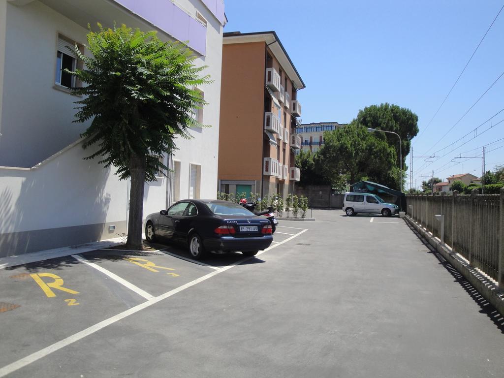 Residence La Nave 세니갈리아 외부 사진