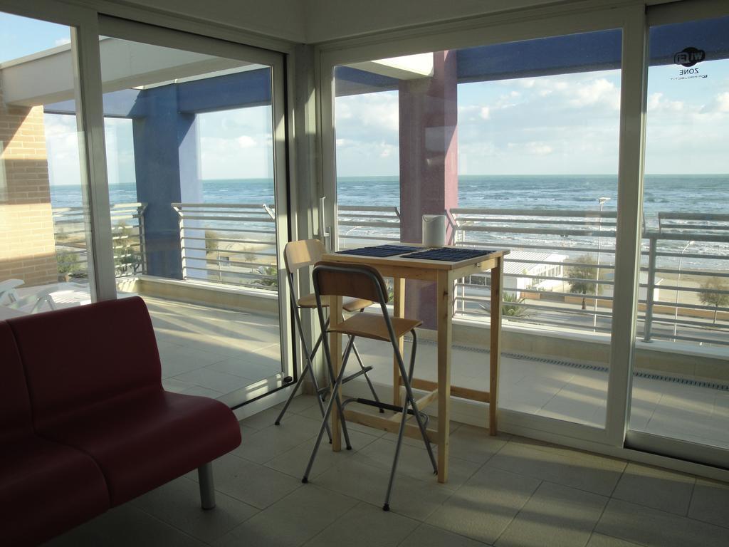 Residence La Nave 세니갈리아 외부 사진